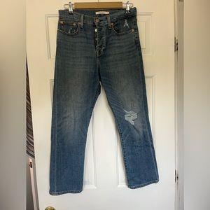 Levi’s Wedgie Straight Capri